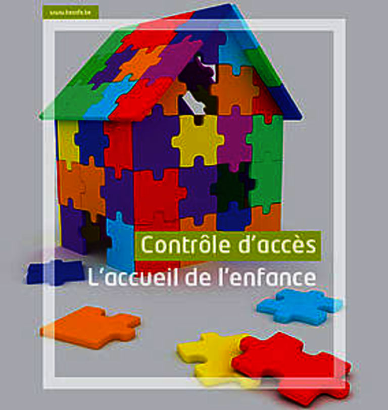 une maison en pièce de puzzle