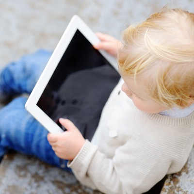 Les enfants et les écrans : quelles sont les recommandations ?