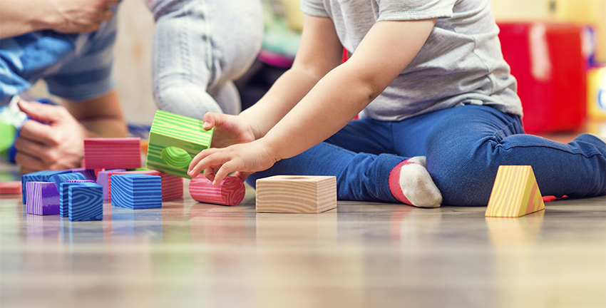 « 1,2,3 jouons ! Place au jeu ! » : des animations pour jouer avec son enfant